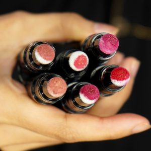 The ONE Irresistible Touch High Shine Lipstick
