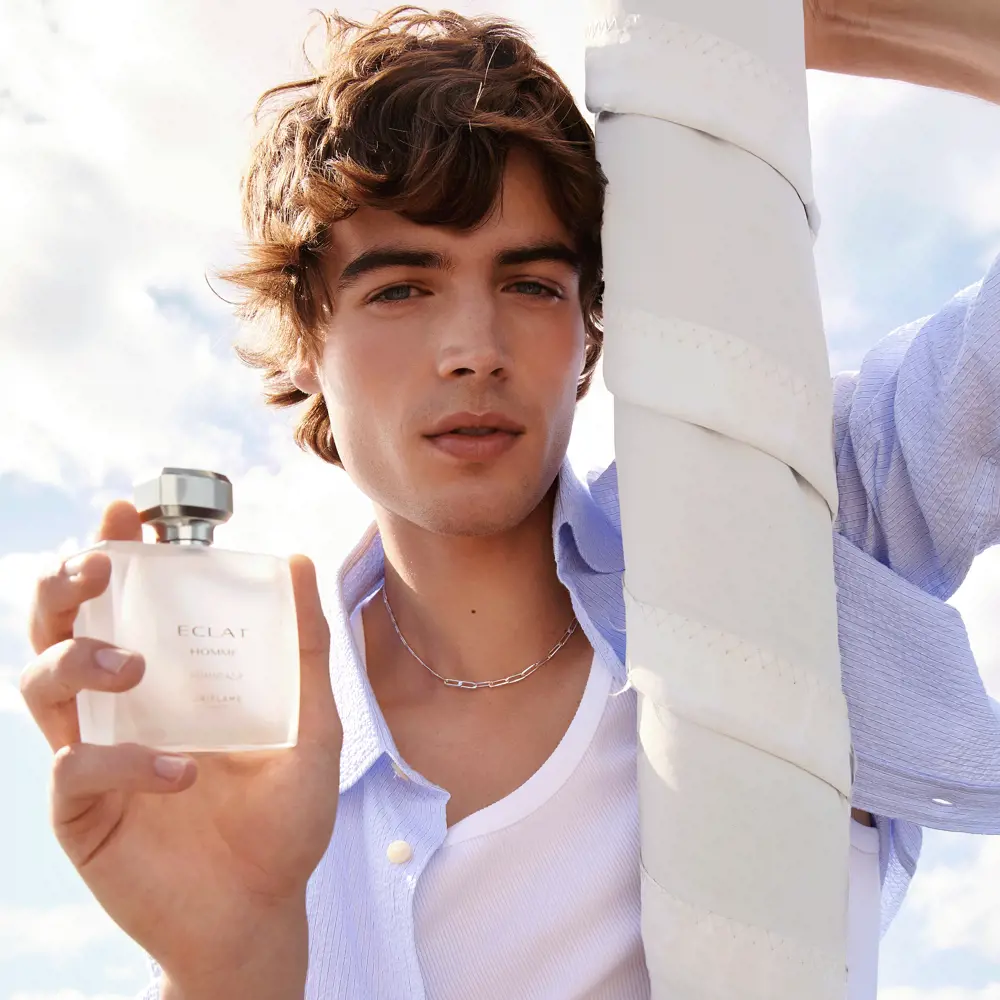 E C L A T Homme Weekend Azur Eau de Toilette - Gambar 2